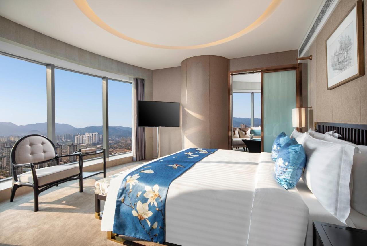 Kunming Huiyue Wyndham Hotel Extérieur photo