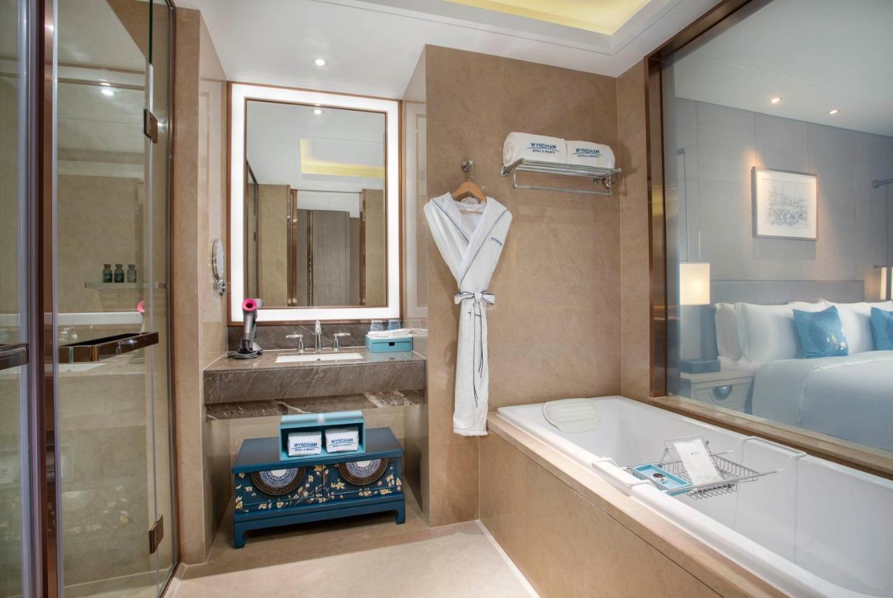 Kunming Huiyue Wyndham Hotel Extérieur photo